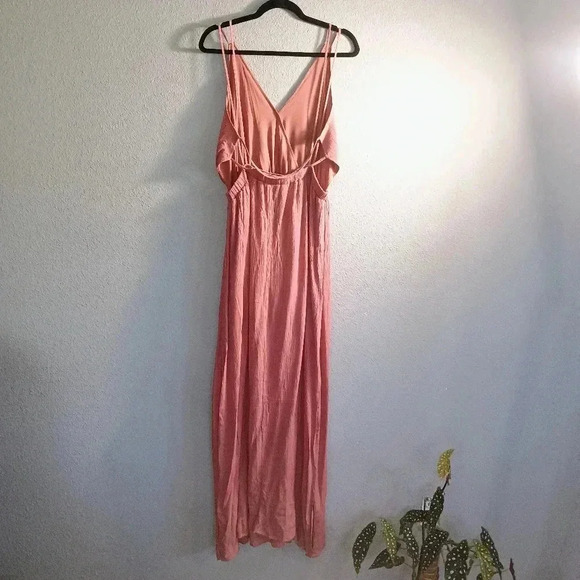Lulus Maxi Dress Womens Medium Lost In Paradise Rusty Rose Strappy Back Slit - Picture 9 of 13